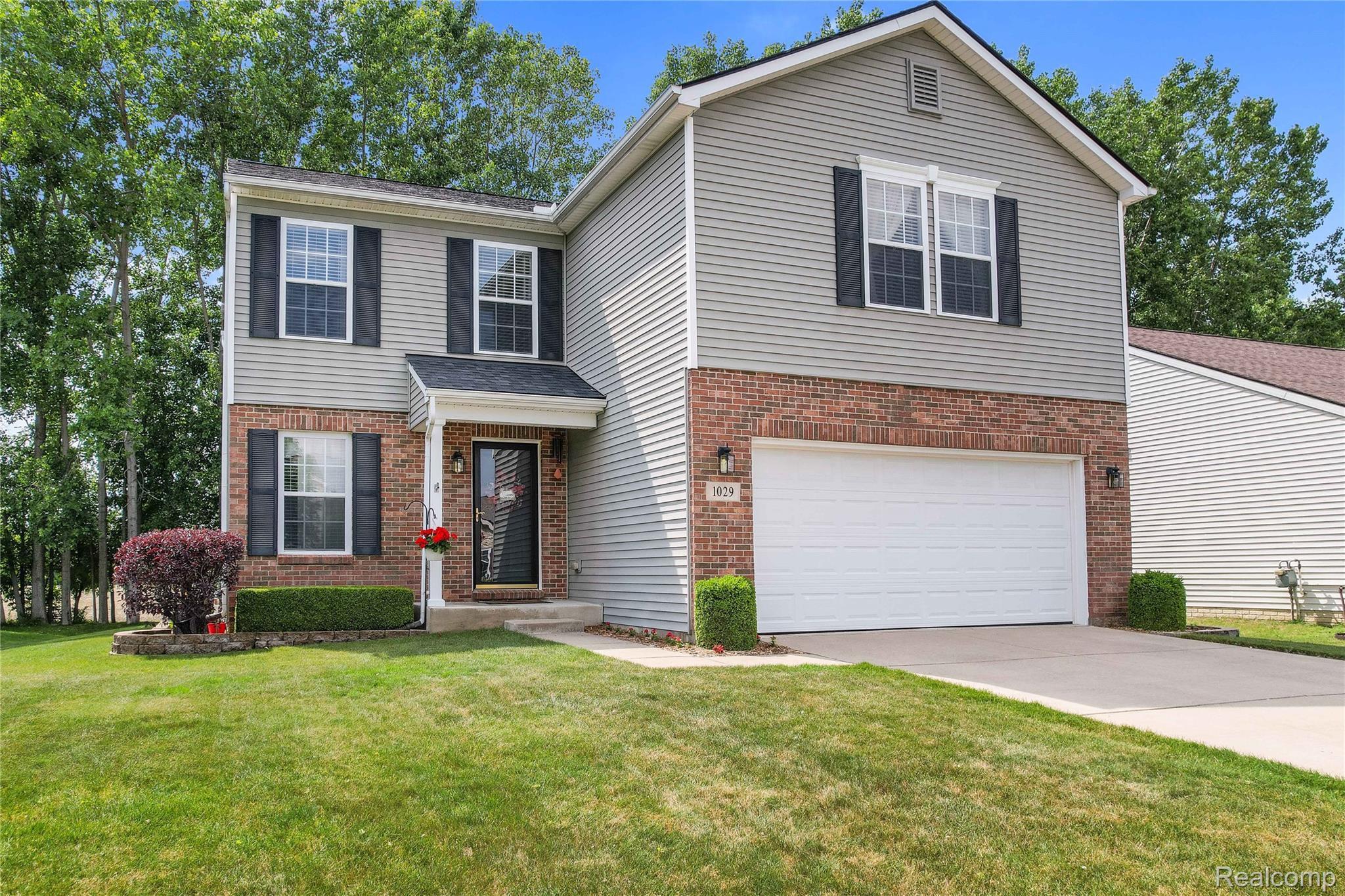 1029 Primrose Lane