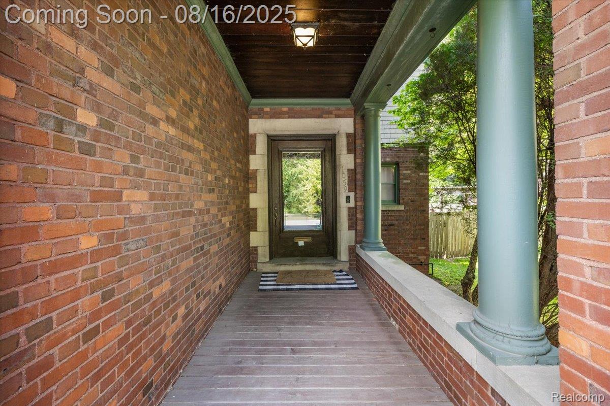 1059 Seminole Street