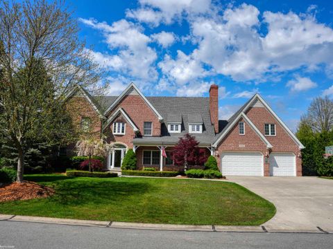 642 St Andrews Street St Clair City St Clair MI 48079