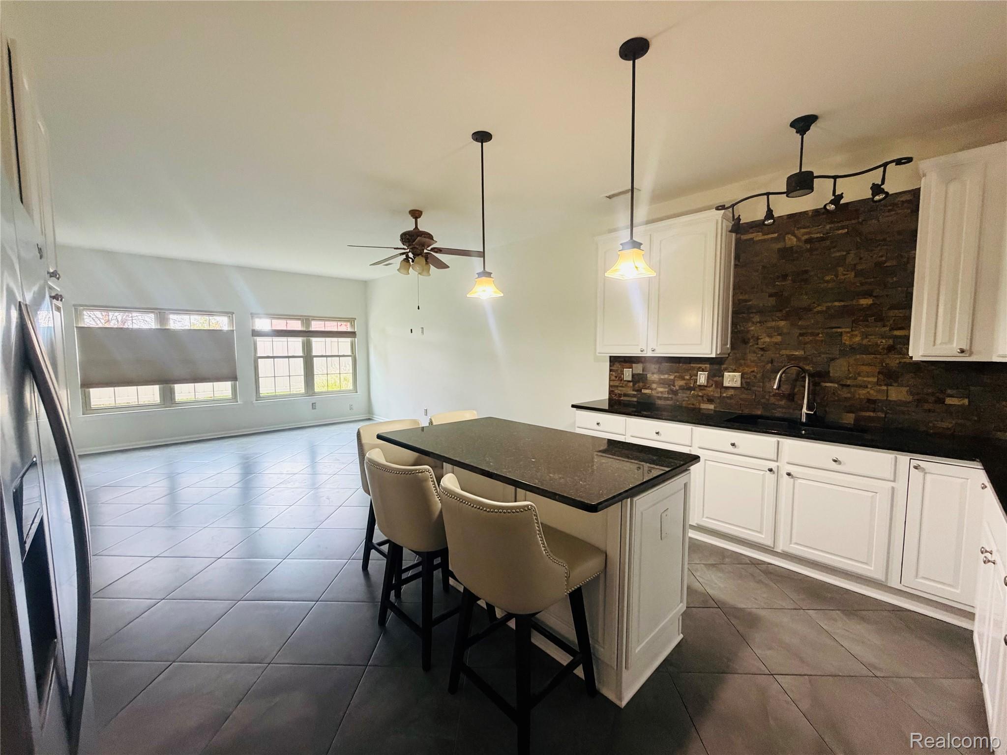 11704 Farmington Road