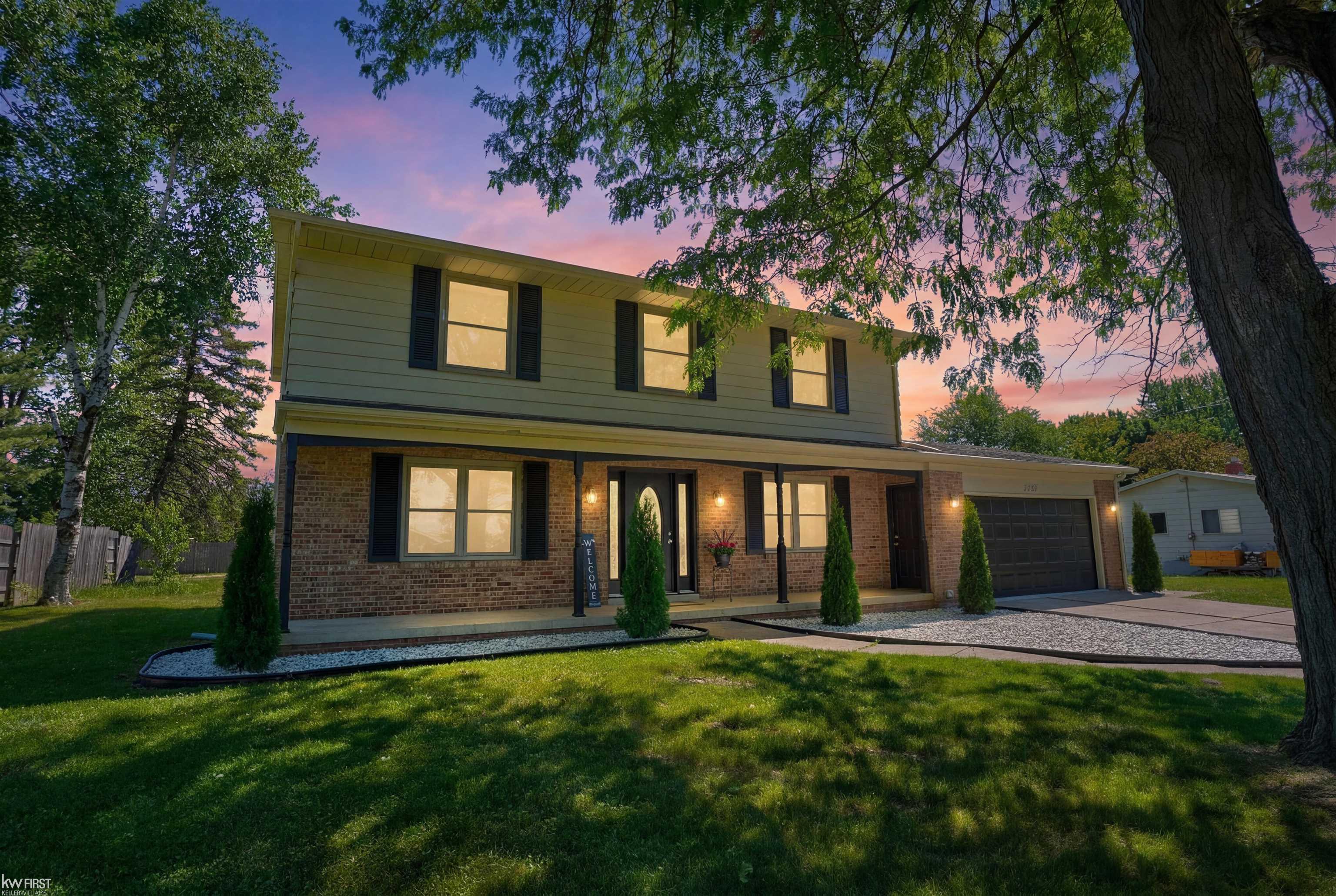 3183 Bridle Path