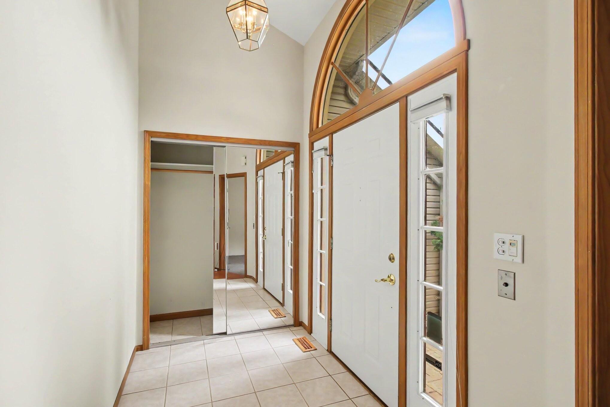 1457 Indian Trail
