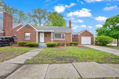 839 E HAYES Avenue Hazel Park City Oakland MI 48030