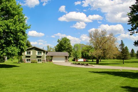2525 CHILDS LAKE Road Milford Charter Township Oakland MI 48381