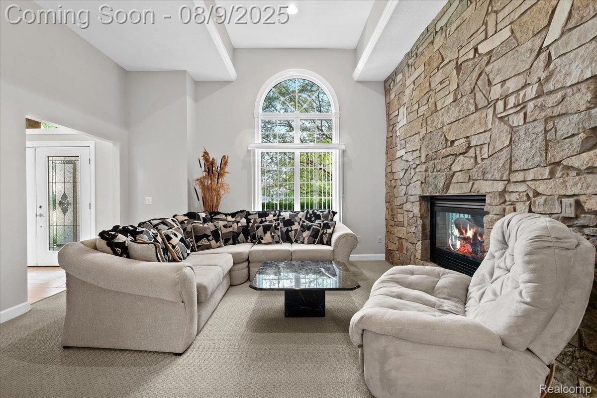 9194 Orion Drive