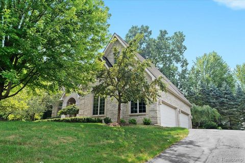 9194 Orion Drive Brighton City MI 48114