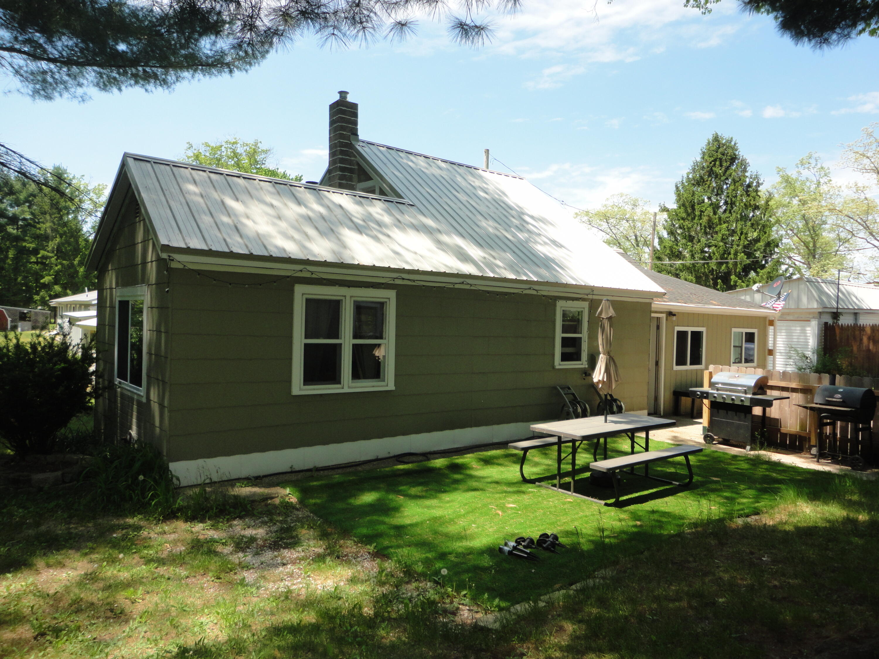 17111 Gene Street