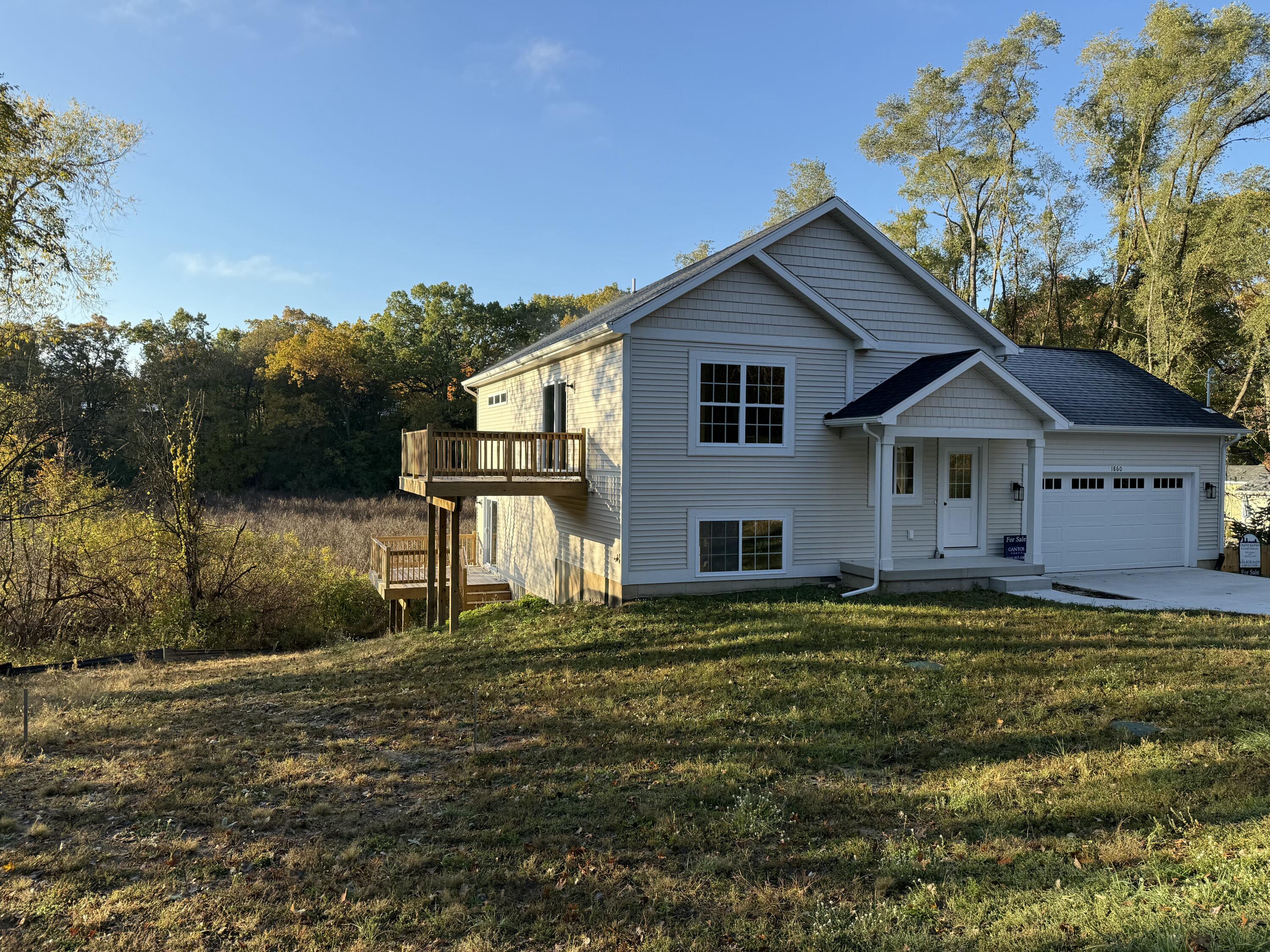 1860 Kreft Street NE