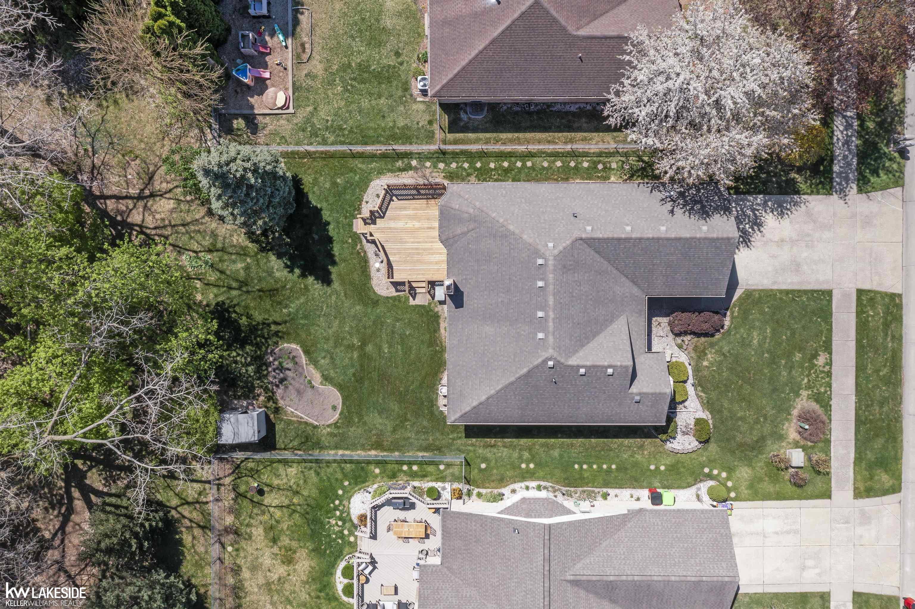 46718 Fox Run Drive
