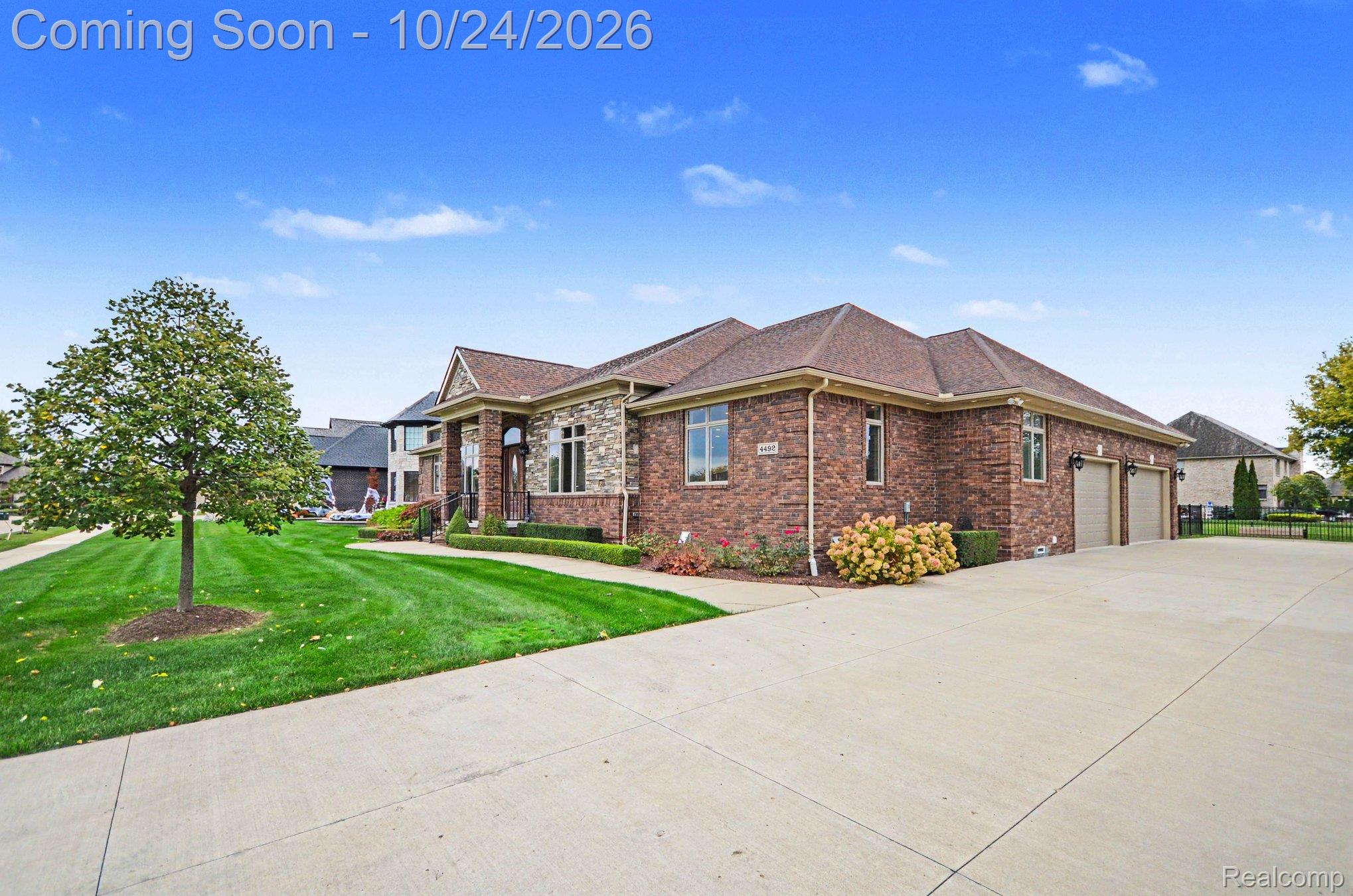 4492 Kelly Drive