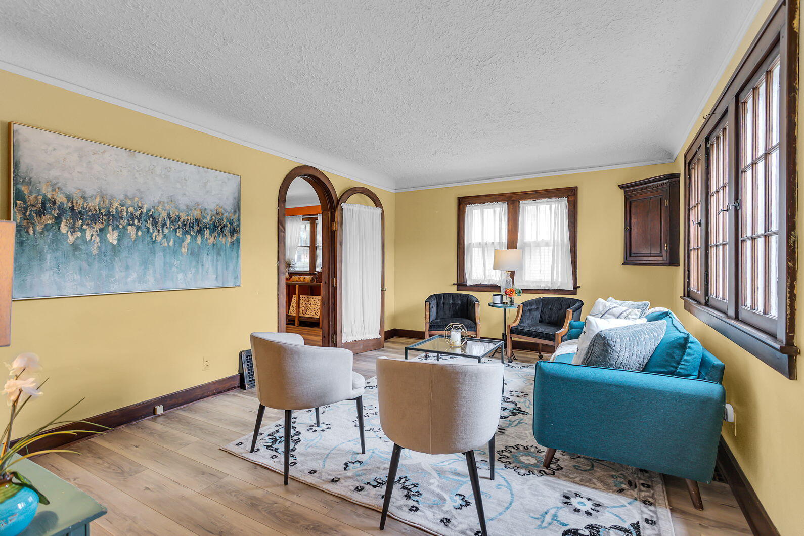 1004 W Michigan Avenue