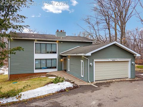 4651 Eddystone Circle Independence Charter Township MI 48346