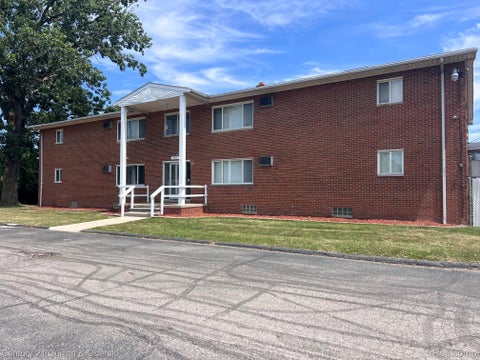 Photo for 14682 Middle Gibraltar Road 24