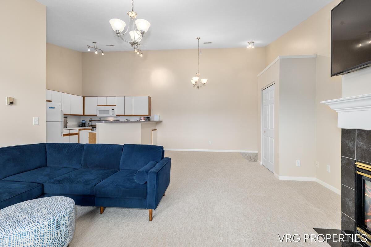 8354 N Jasonville Court SE 46