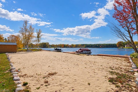 Tiny photo for 4320 Ridgeway Trail, Freeman Township, MI 48632 (MLS # 5050224804)