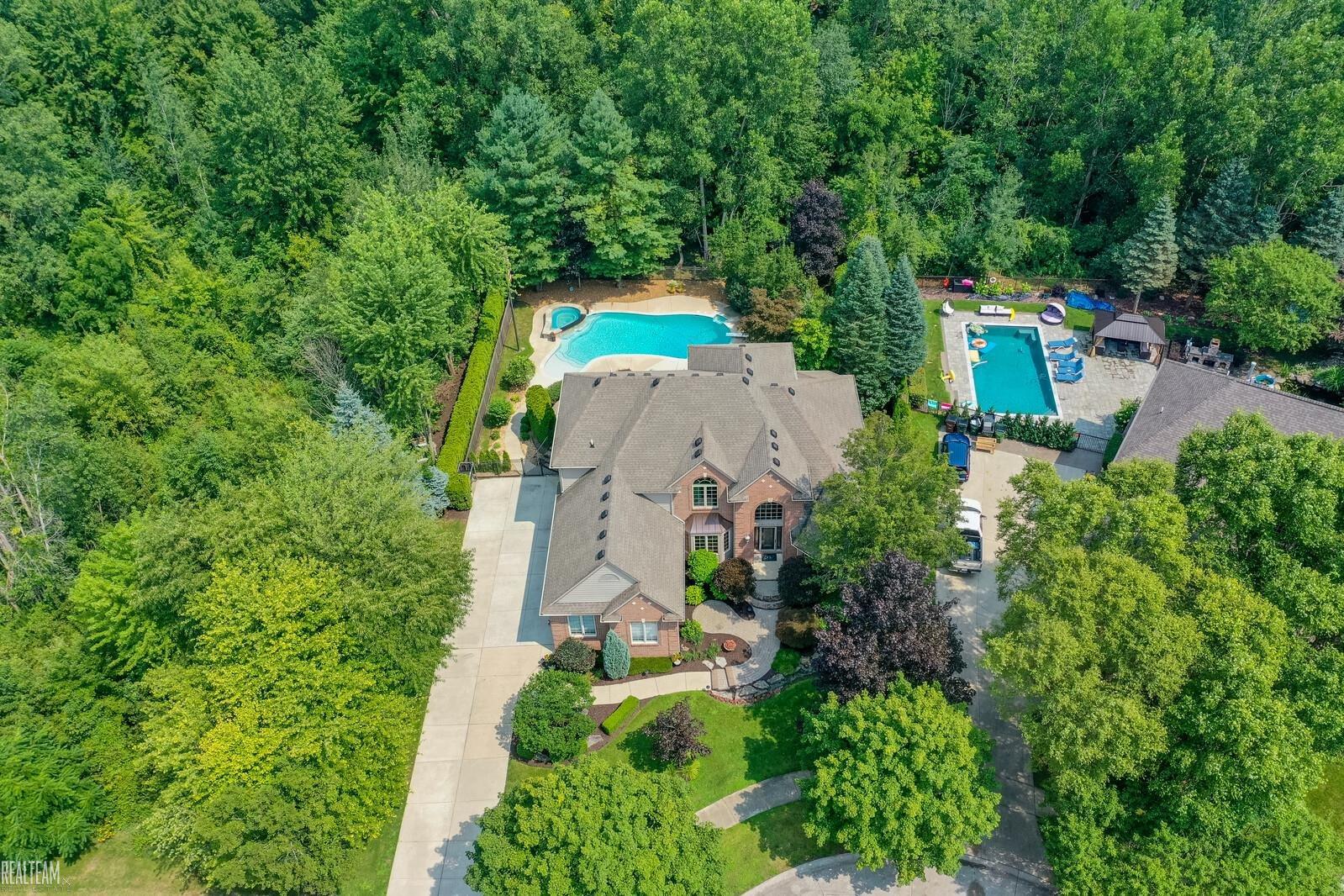 54344 Sweetwood Drive