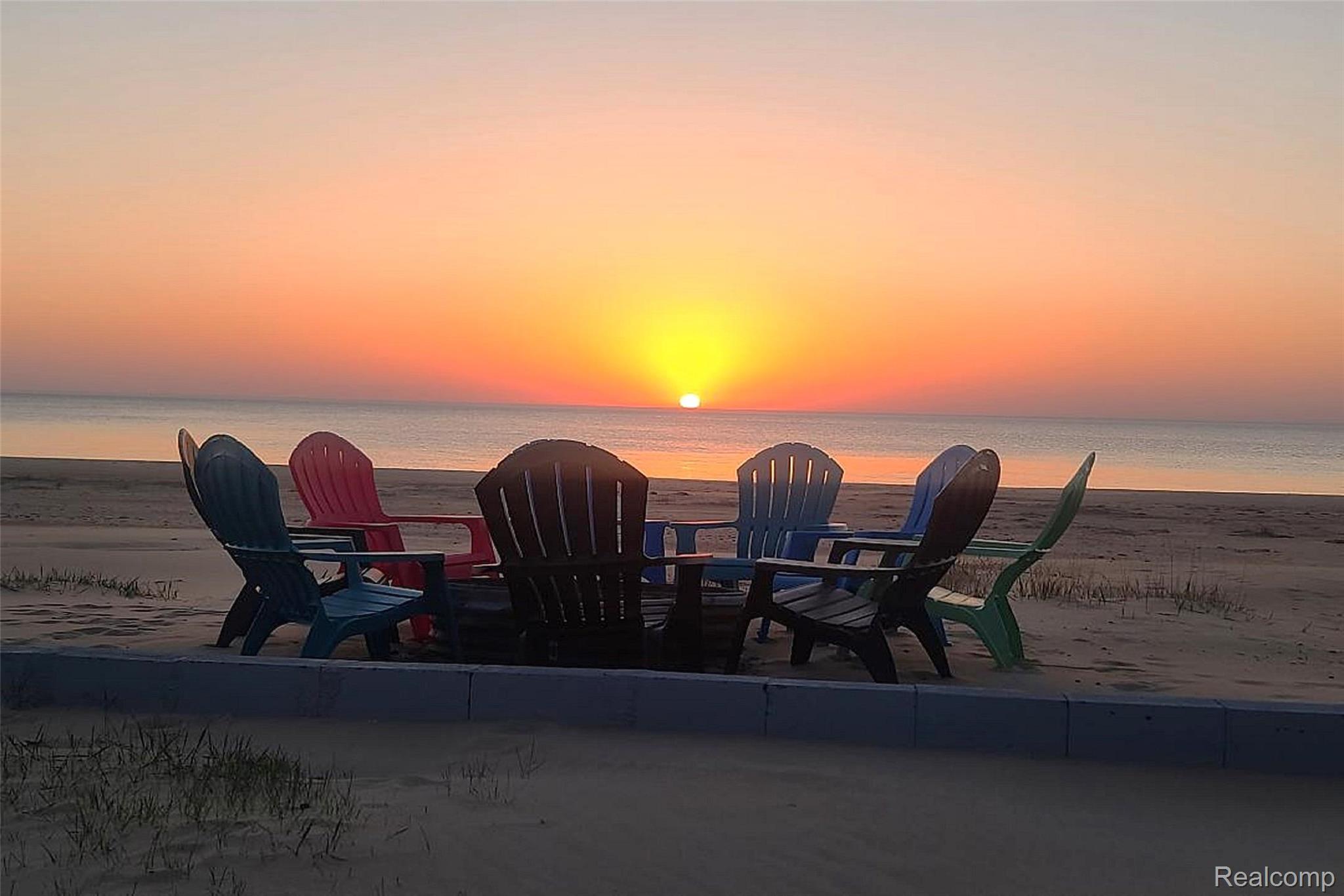 7710 N Us Highway 23