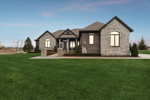 67222 Greystone Court Washington Township Macomb MI 48095