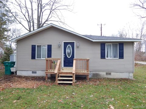 7385 Southwood Rd Road Worth Township MI 48450