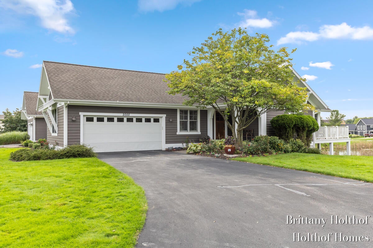 2000 Talamore Court SE