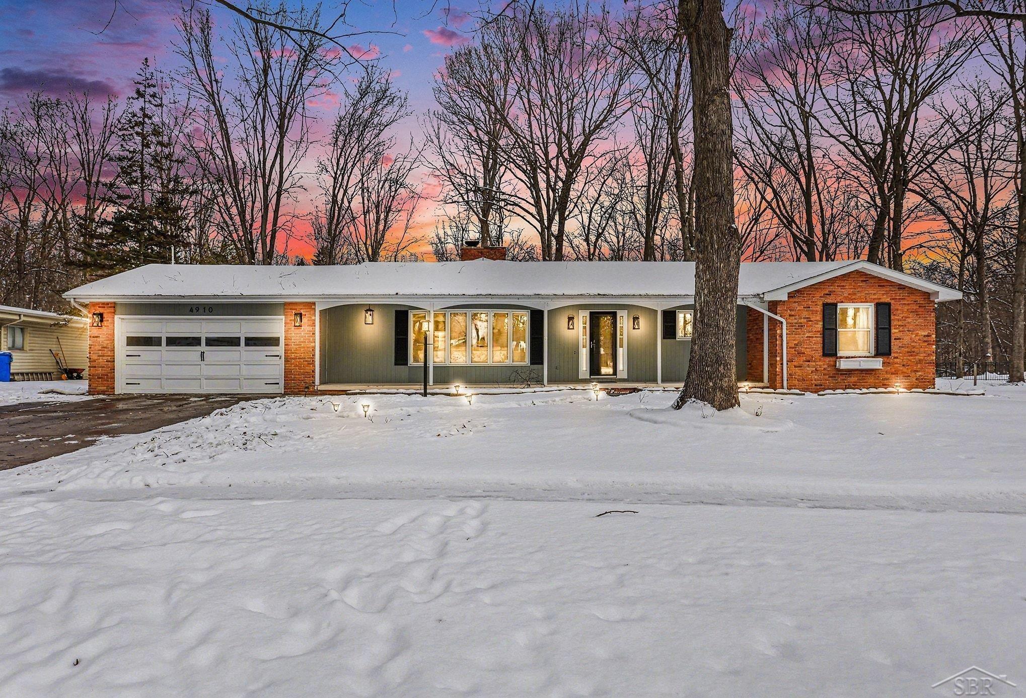 4910 Sturgeon Creek Parkway Parkway