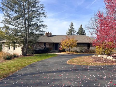 10008 M52 Highway N Perry Township MI 48872