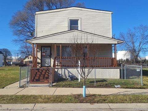 11727 Dyar Street Hamtramck City MI 48212