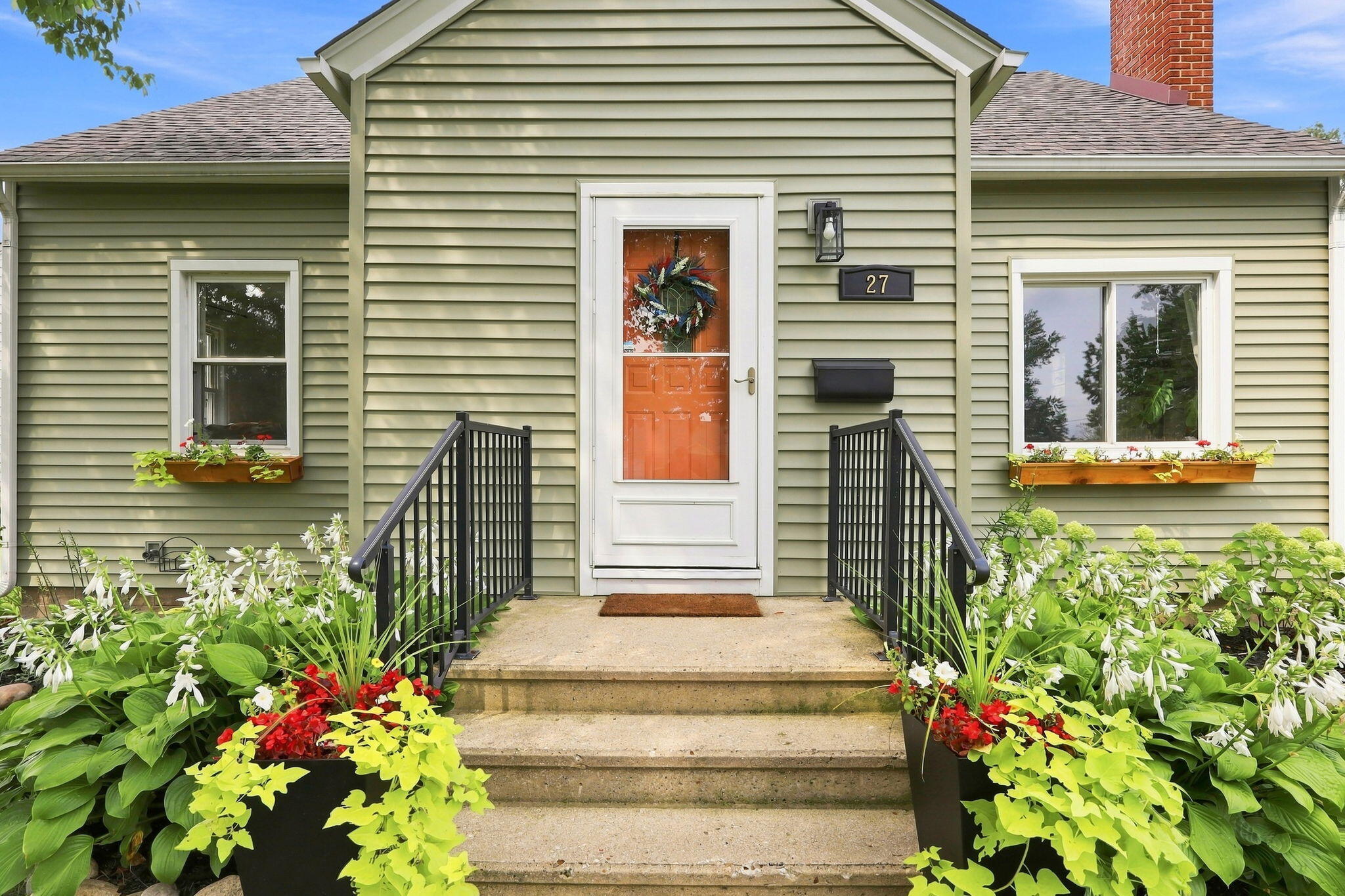27 N 26th Street N