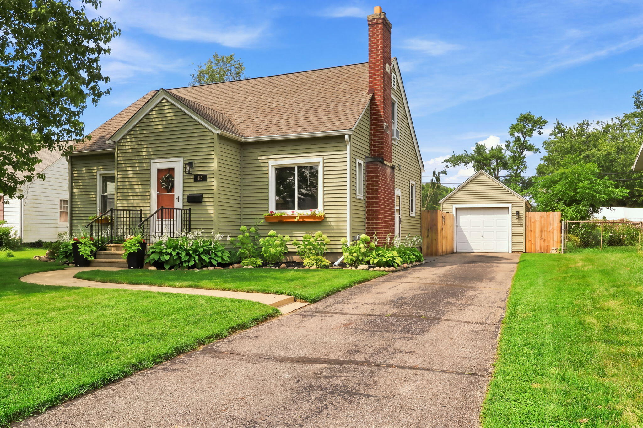 27 N 26th Street N