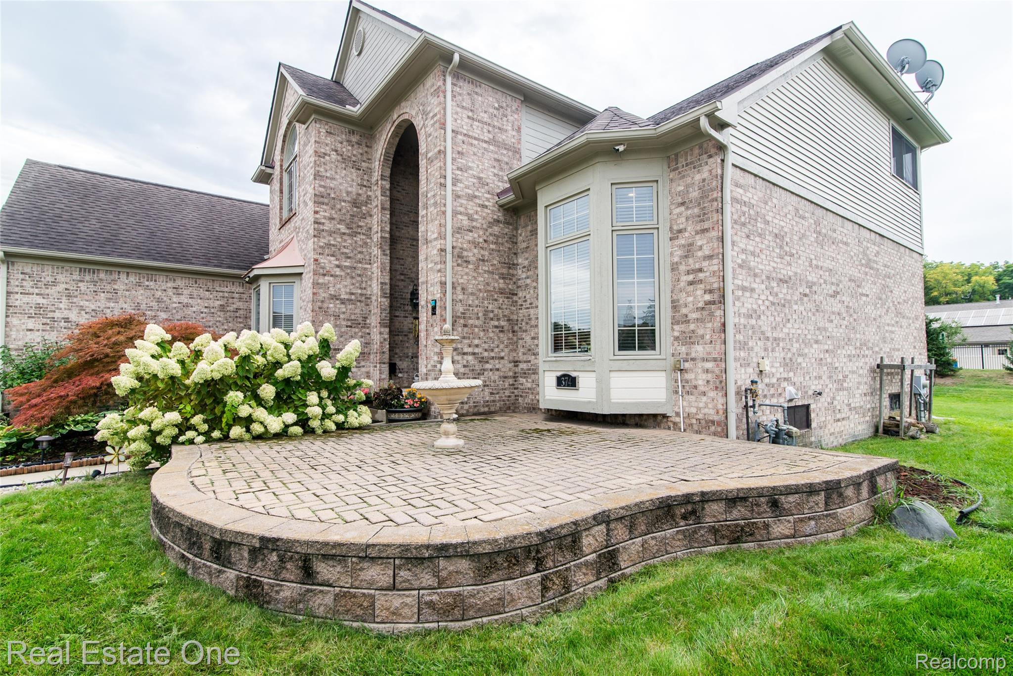 374 Robert Court