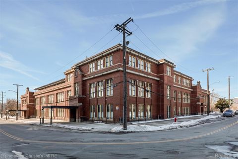 1395 Antietam Avenue 39 Detroit City MI 48207