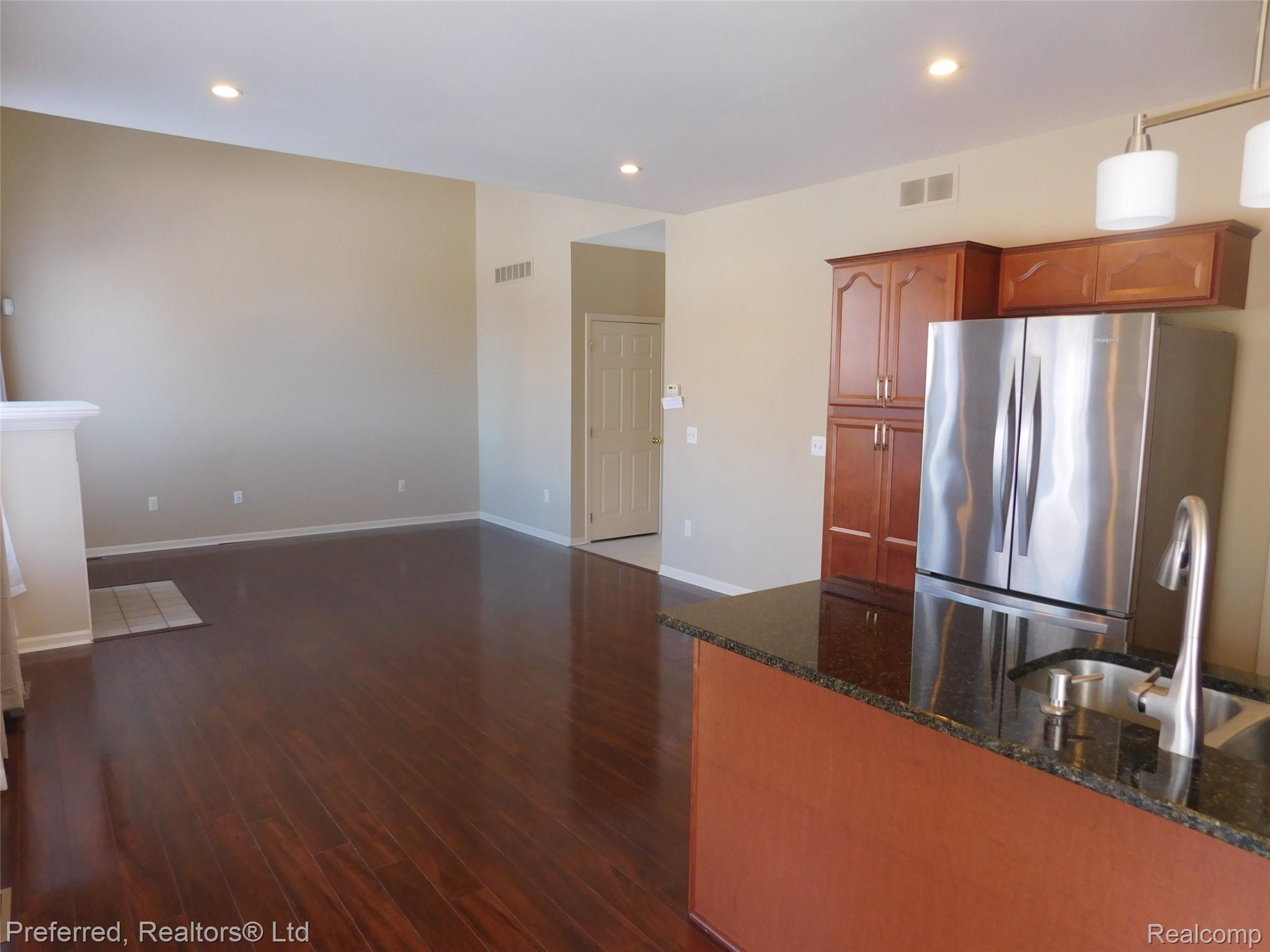 43124 PROVIDENCE Lane