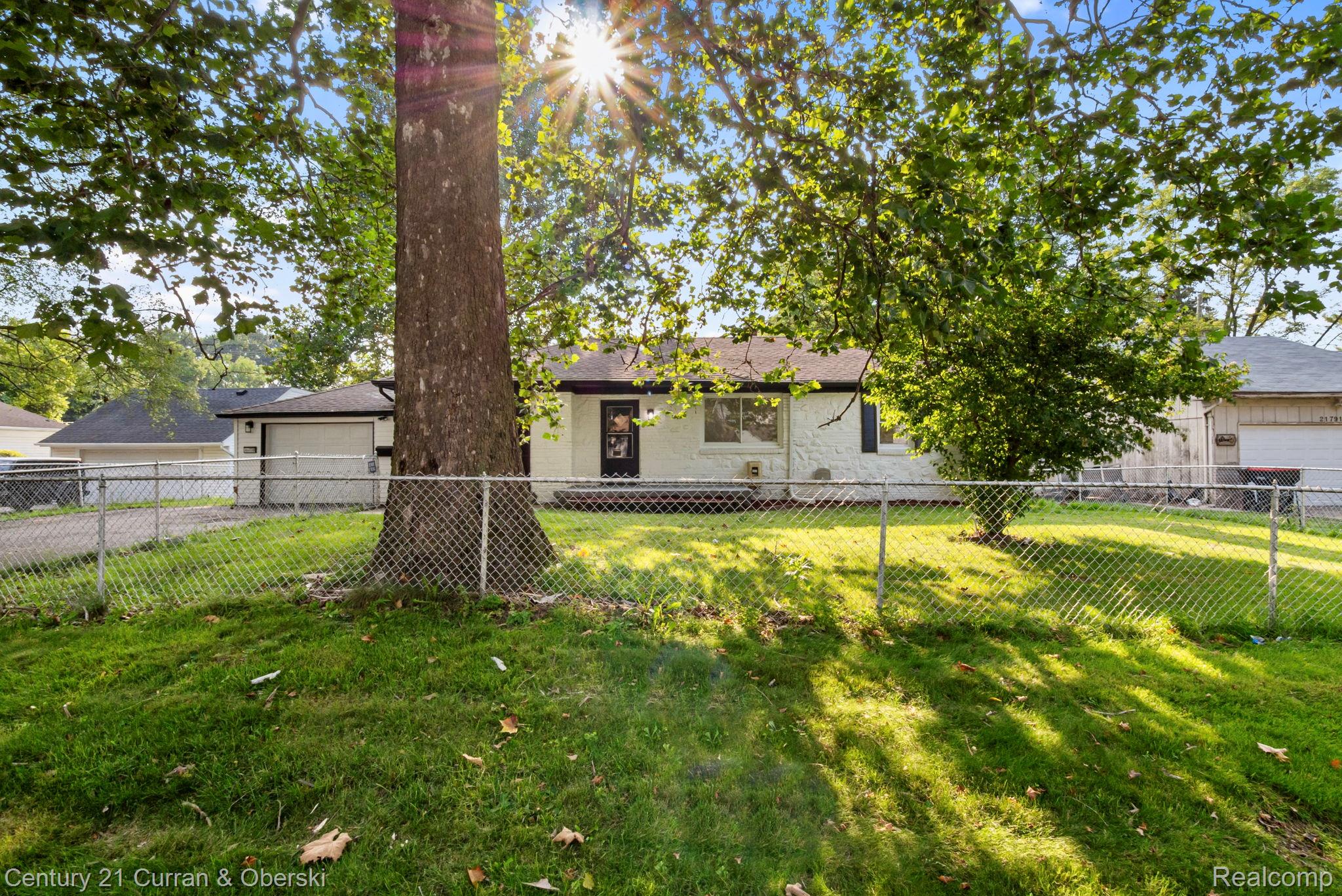 21779 Seminole Street
