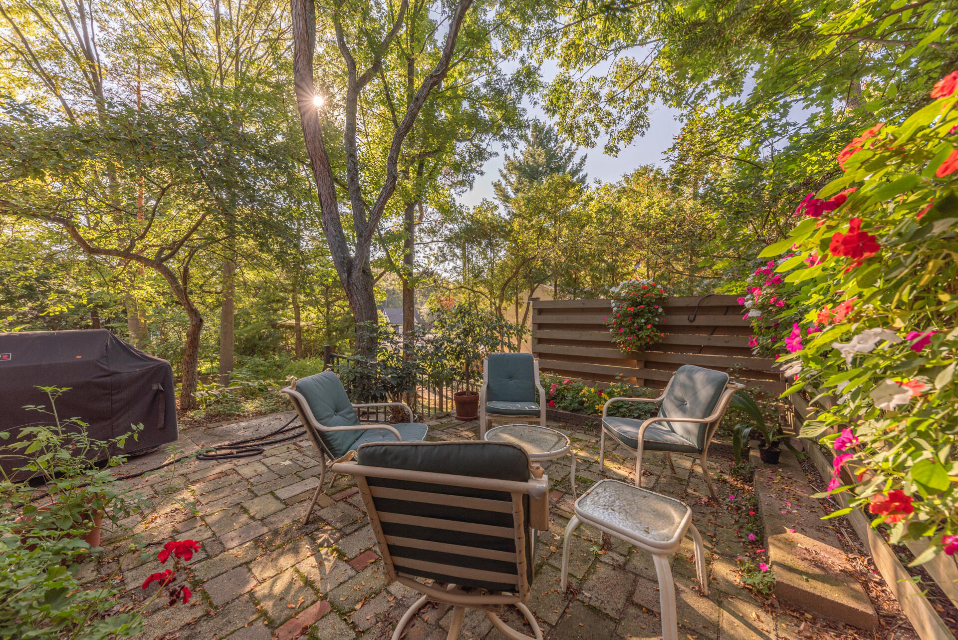 403 Lenawee Drive