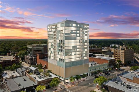 432 S Washington Avenue 1506 Royal Oak City MI 48067