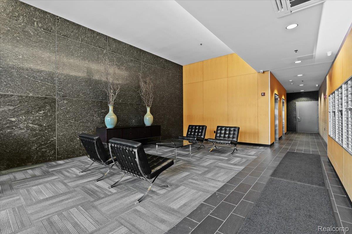 432 S Washington Avenue 1506