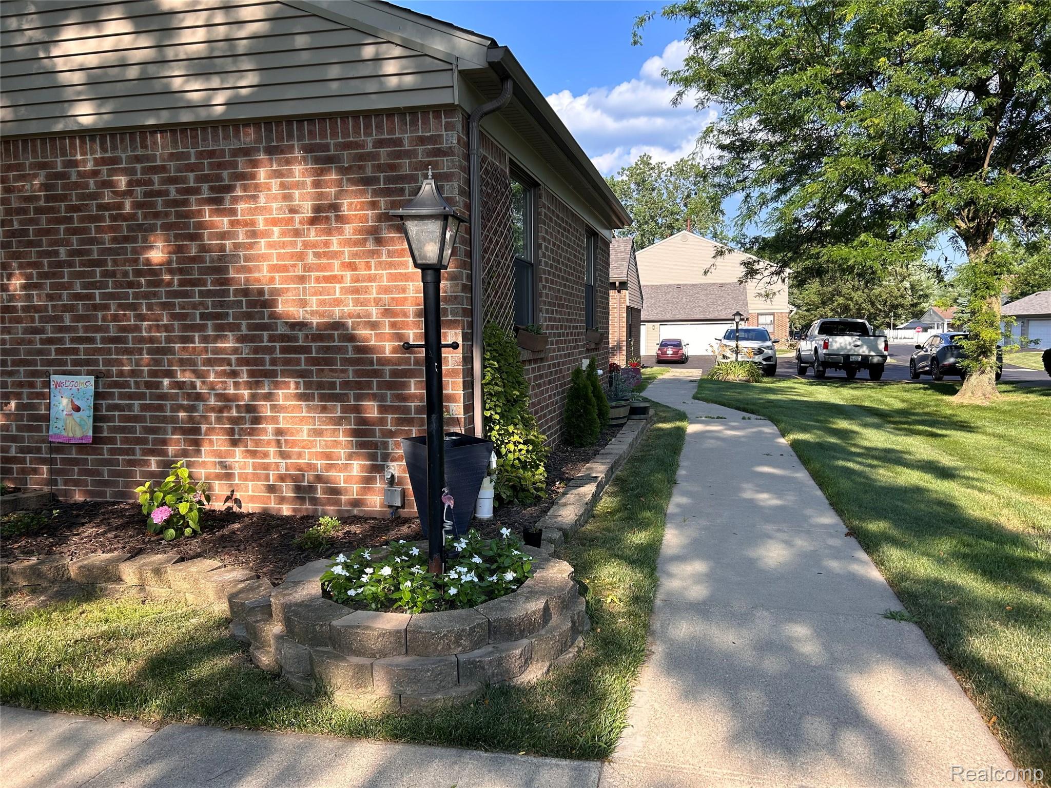 27024 Winchester Court 11