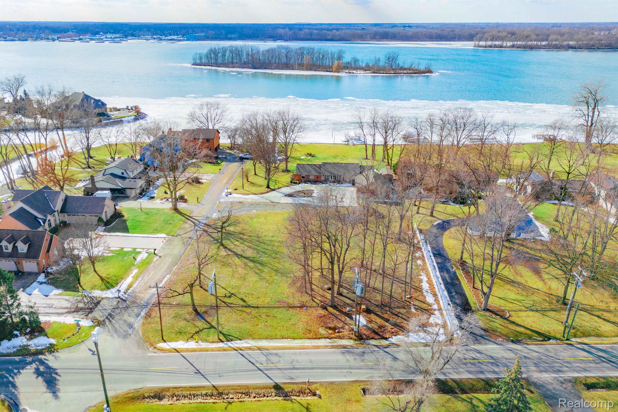 000 Southpointe Drive