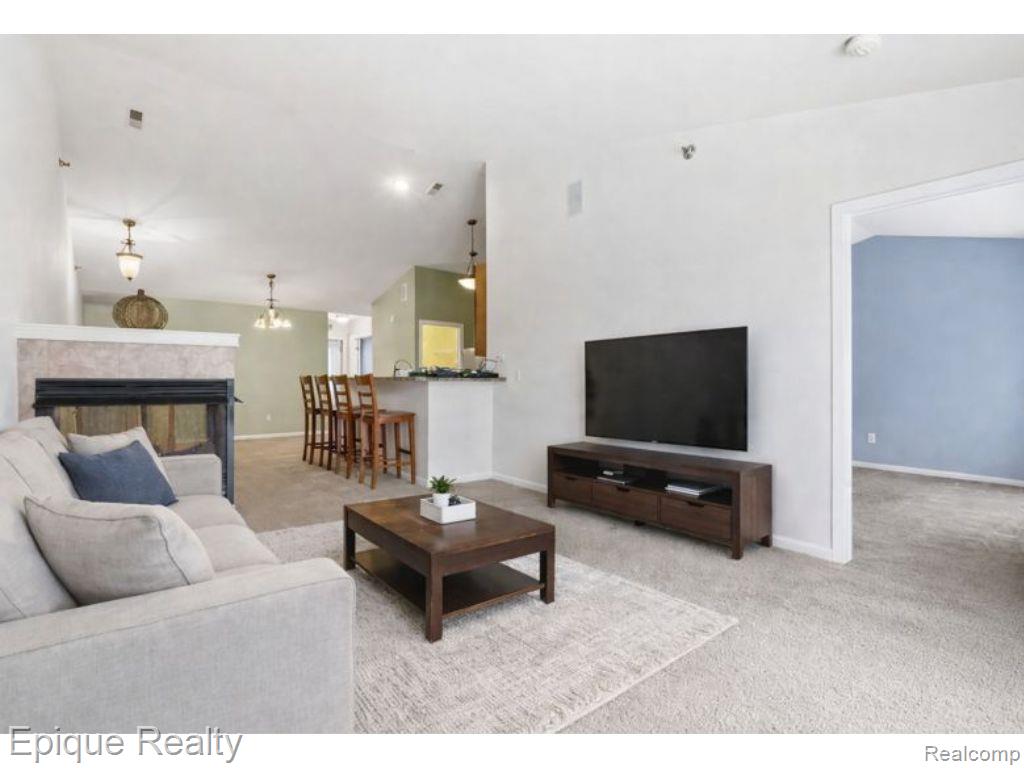 3212 Paradise Trail