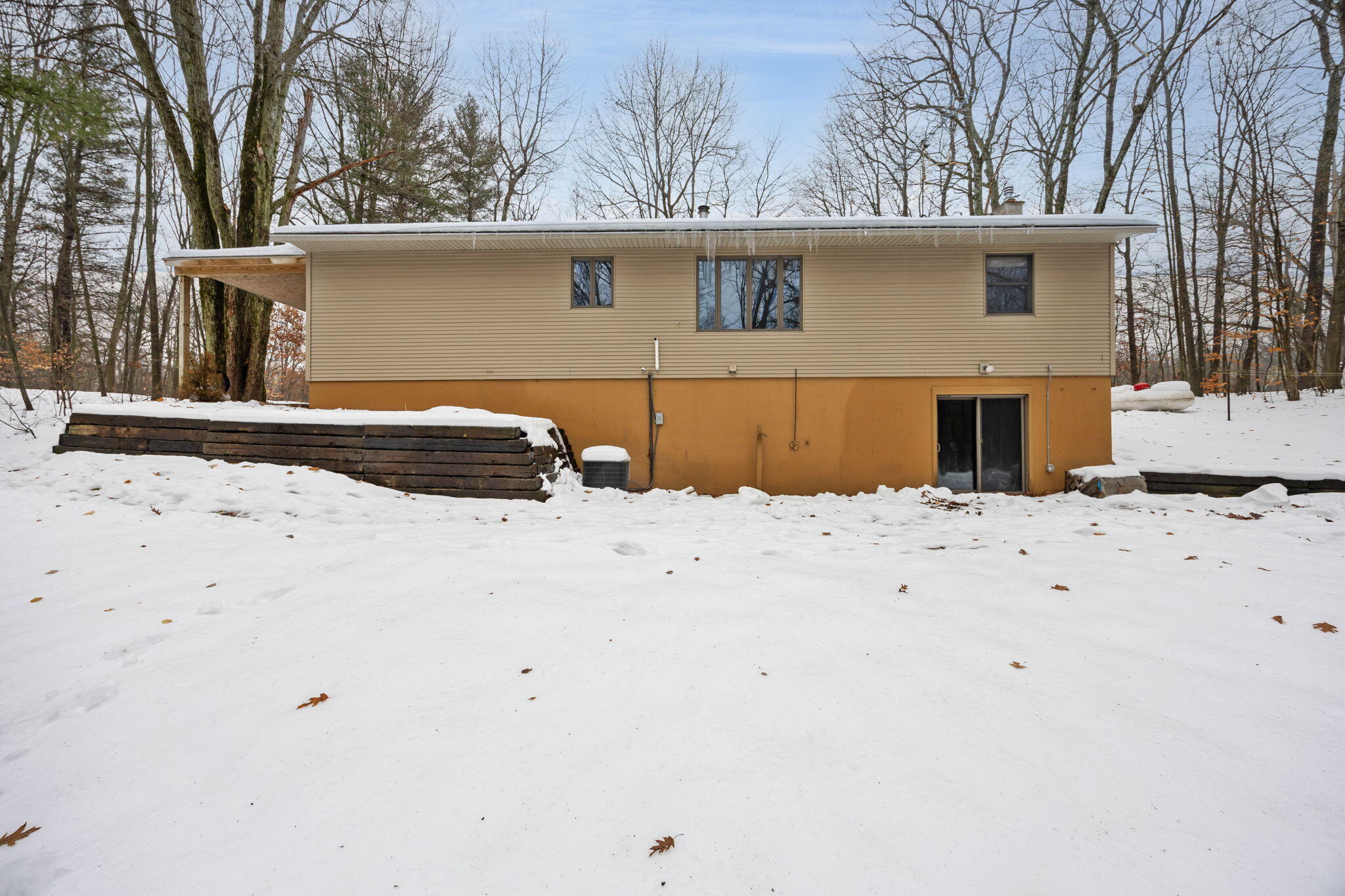 23020 13 Mile Road