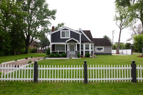 19171 Hilton Drive Southfield City MI 48075