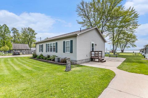 10913 E Houghton Lake Drive Lake Township MI 48629