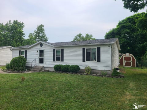 Photo of 3202 Ferndale Street, Frenchtown Township, MI 48162 (MLS # 57050210673)