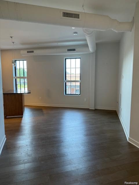 Rochester City, Michigan 48307, United States, 1 Bedroom Bedrooms, ,1 BathroomBathrooms,Residential,Active,172784