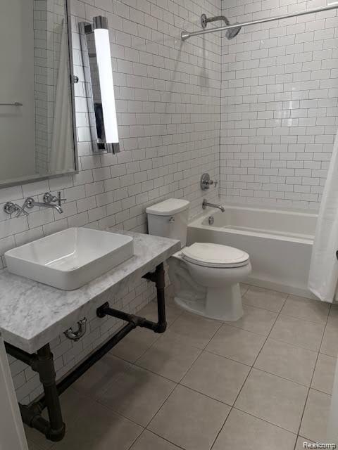 Rochester City, Michigan 48307, United States, 1 Bedroom Bedrooms, ,1 BathroomBathrooms,Residential,Active,172784