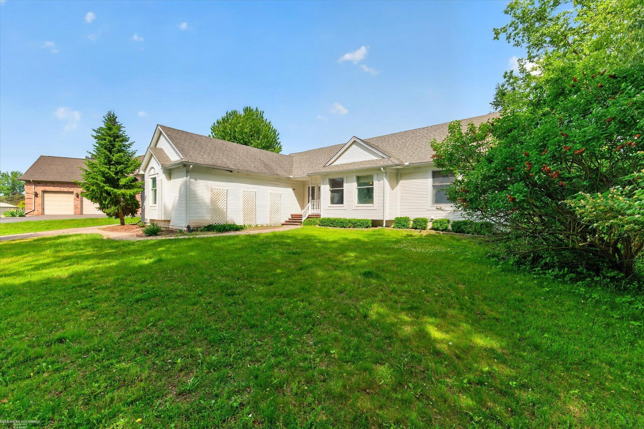 1654 Seymour Lake Road