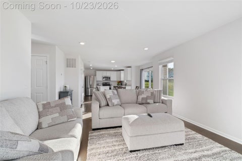 Tiny photo for 316 Sandhill Court, White Lake Charter Township, MI 48386 (MLS # 20261085283)