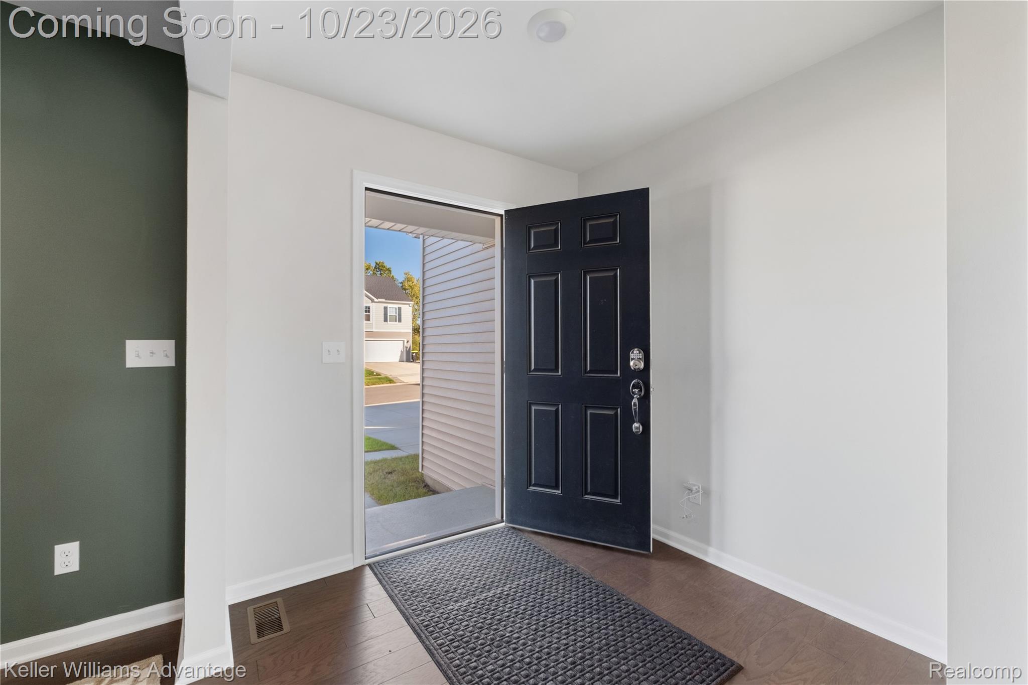 316 Sandhill Court