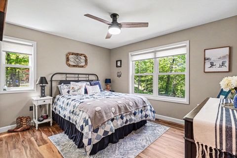 Tiny photo for 1735 Iroquois Trail, Grant Township, MI 48748 (MLS # 77080068998)