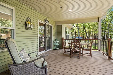 Tiny photo for 1735 Iroquois Trail, Grant Township, MI 48748 (MLS # 77080068998)